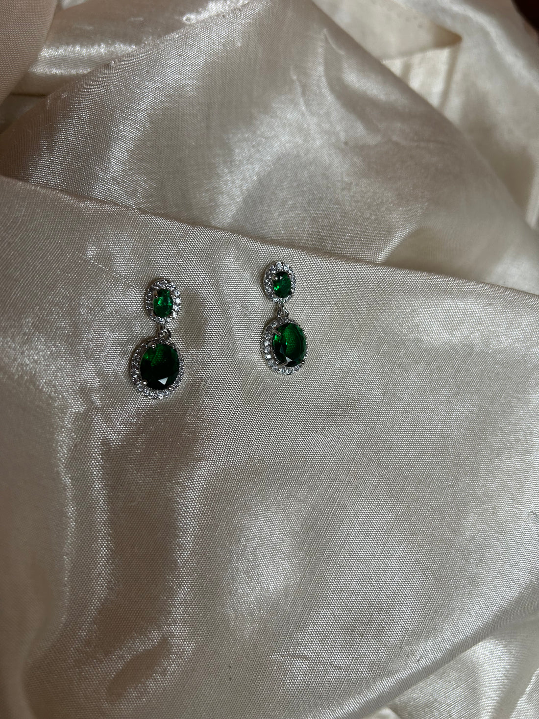 Oval green ear