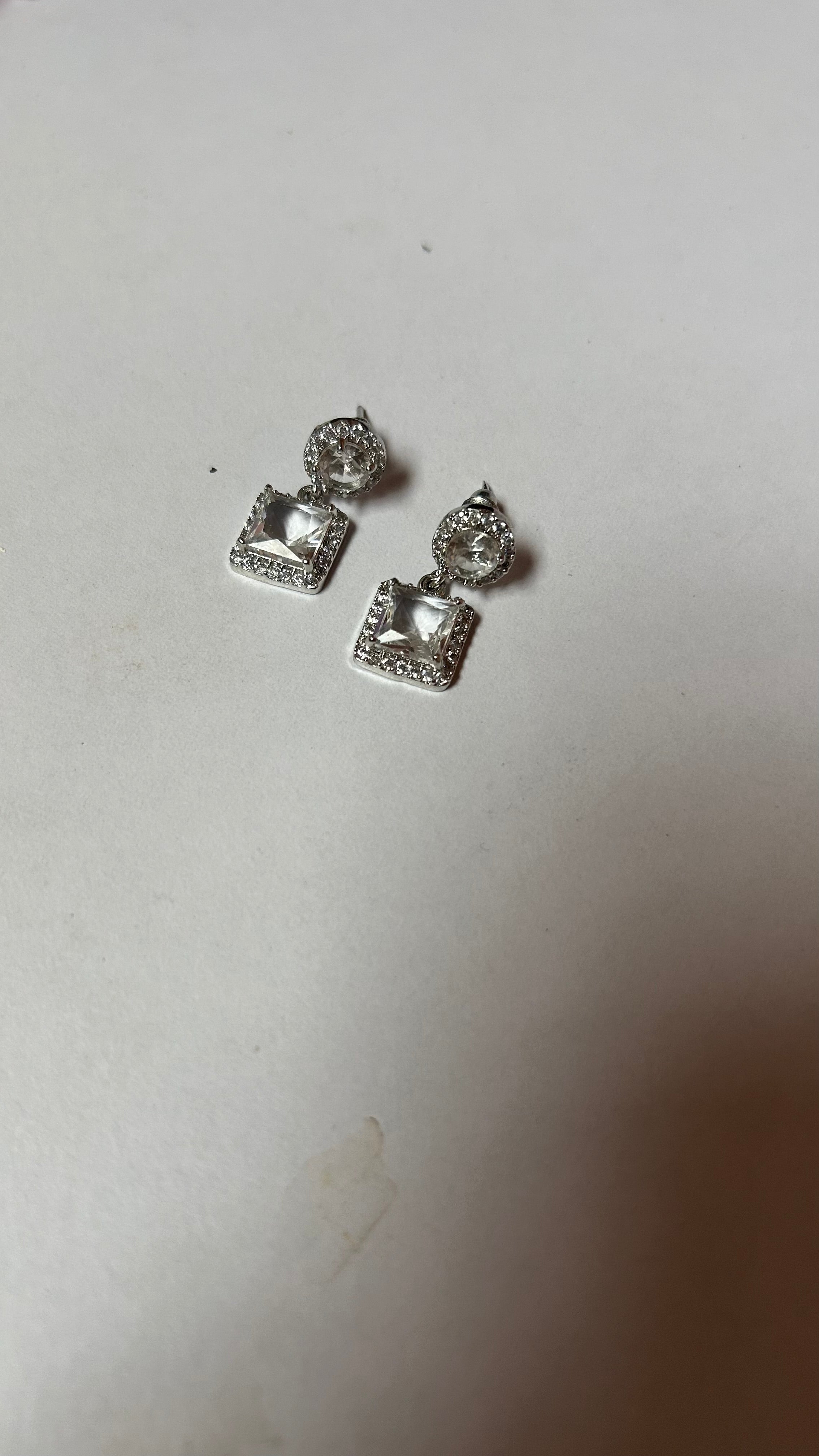 Square ear